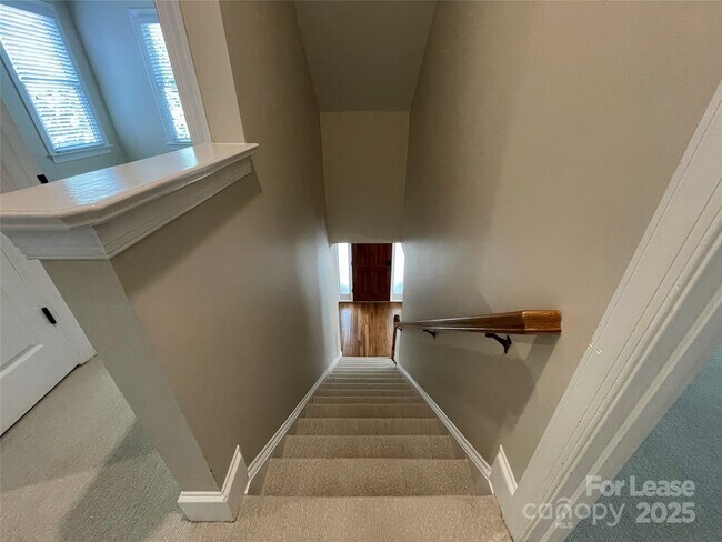 Building Photo - 2617 Greyabby Ct