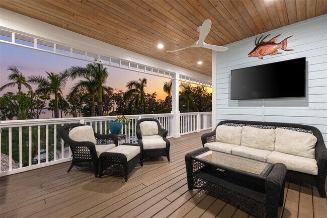 Building Photo - 450 Bayshore Dr