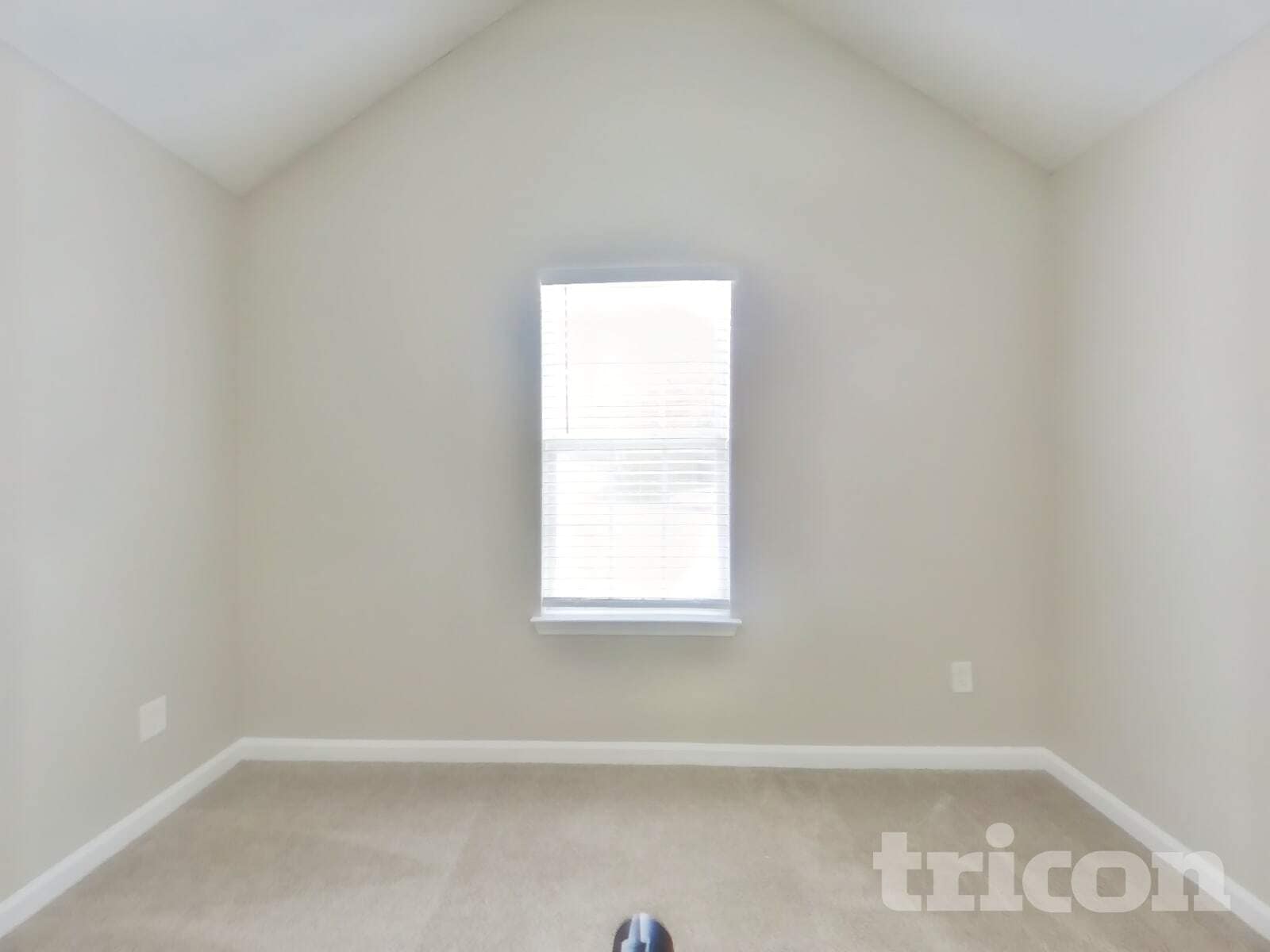 Building Photo - 1099 Sugarcreek Way