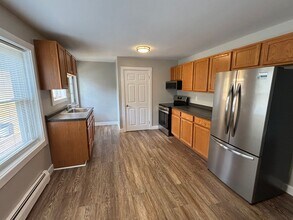 Building Photo - The Townhomes at China Lake LLC