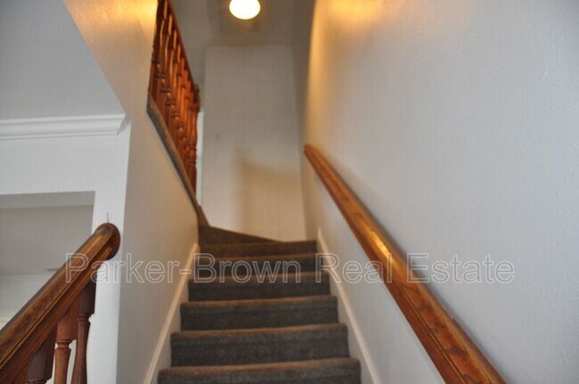 Building Photo - 430 N 470 W