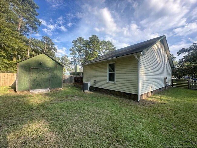 Building Photo - 9598 Holbrook Ln