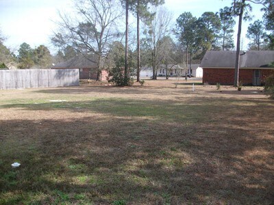 Building Photo - COMING JULY 2026! (Pet Friendly)