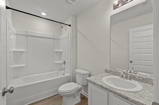 Building Photo - 6406 Arcadia Bluffs Ave