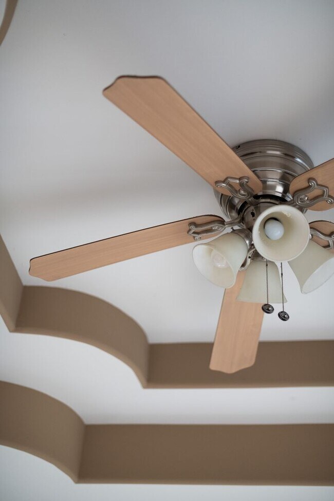 Building Photo - 3 bedroom / 2 bathroom Duplex for rent in Hobart