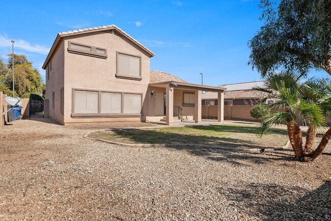 Building Photo - 3297 E Warbler Rd
