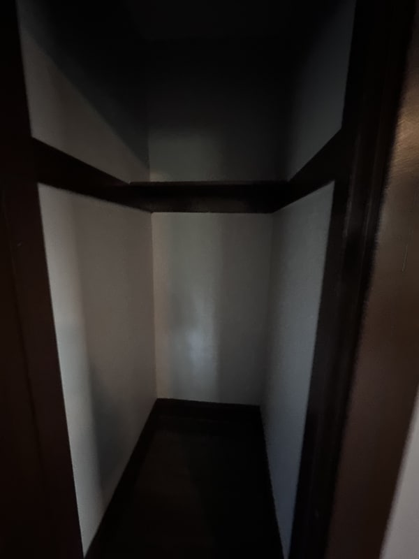 Building Photo - 1557 Cohassett Ave