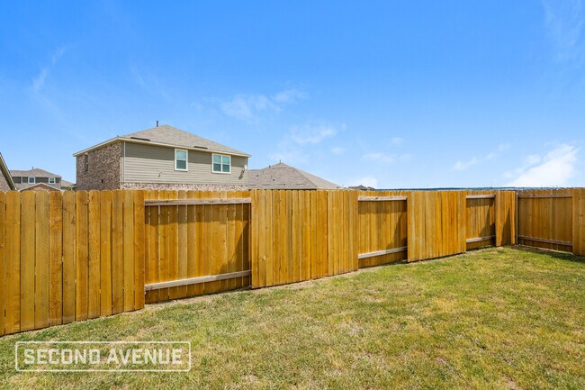 Building Photo - 507 Bennie Leonard St