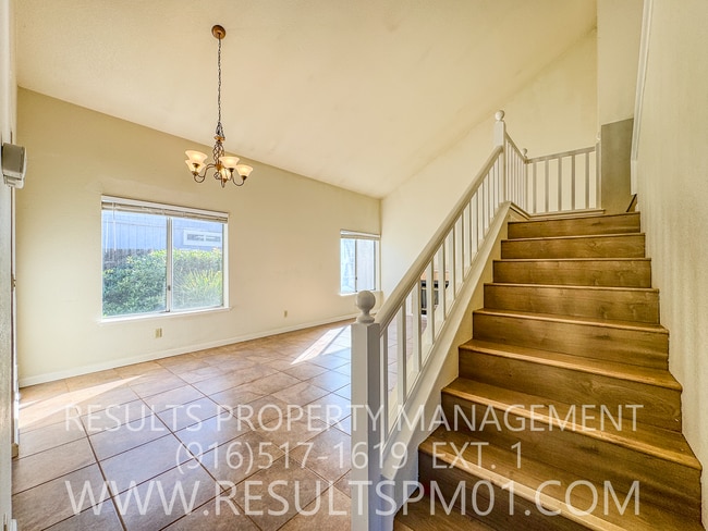 Building Photo - 4 Bedroom Rocklin Beauty. Pet Friendly