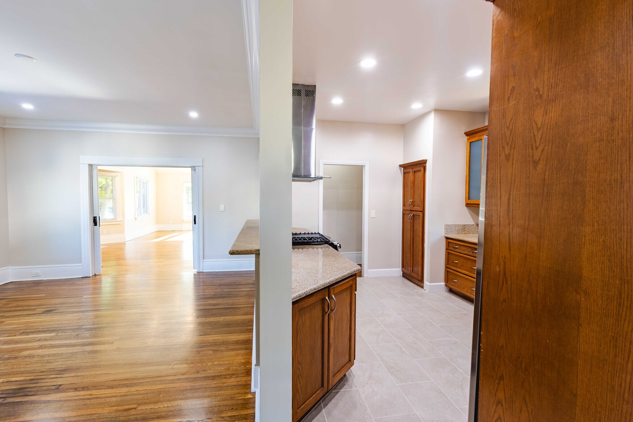 Building Photo - 4210 Halldale Ave