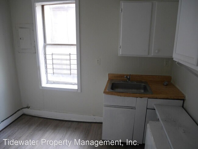 Building Photo - 608 N Fulton Ave