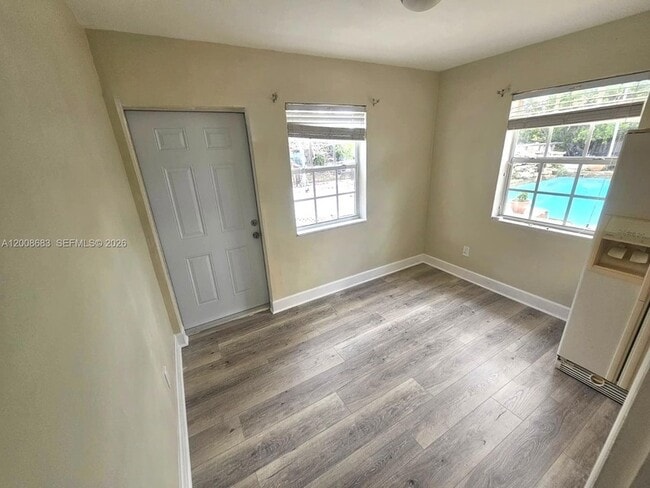 Building Photo - 10790 SW 46th St