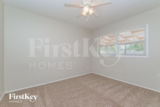 Building Photo - 5111 96th Terrace N