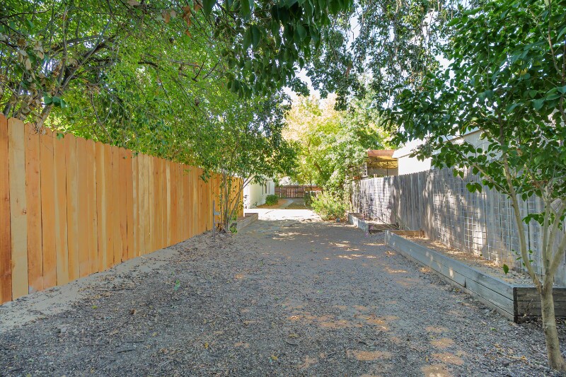 Building Photo - 7 Belmont Ave