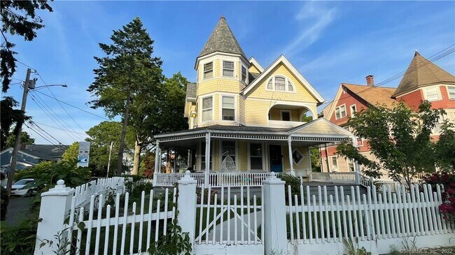 Primary Photo - 118 Ellsworth St
