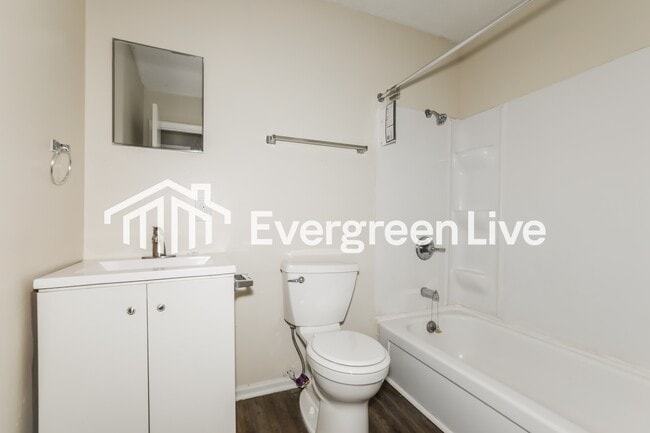 Building Photo - 4909 Hyperion Ct