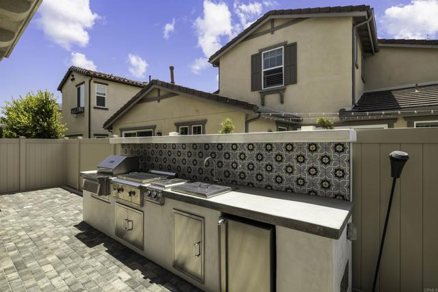 Building Photo - 6691 Encelia Pl