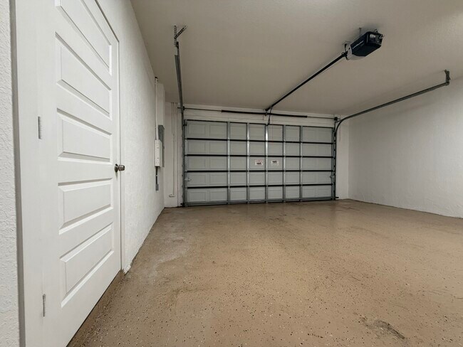 Building Photo - 329 Bella Sol Way