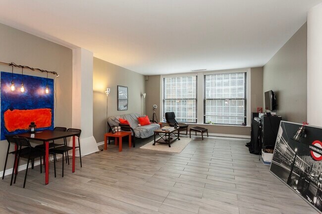 Building Photo - 431 S Dearborn St