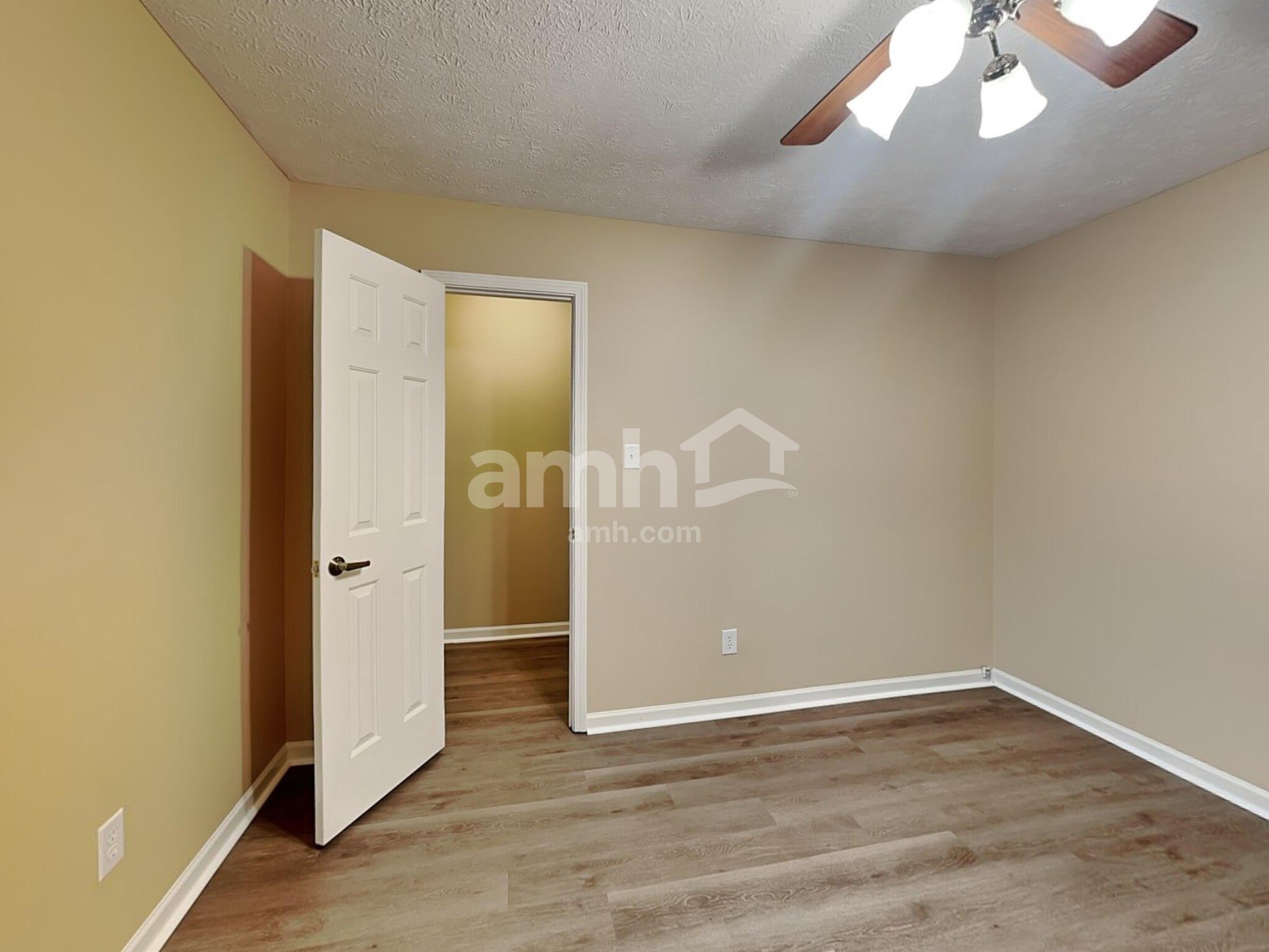 Building Photo - 748 Franklin Lakes Blvd