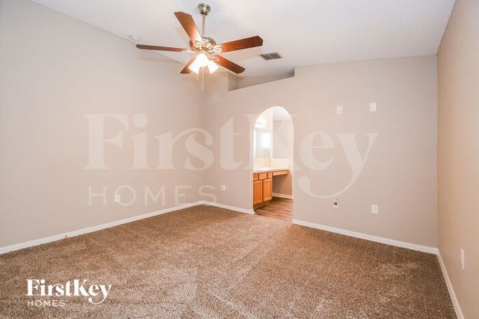 Building Photo - 8153 Misty Meadow Ct N