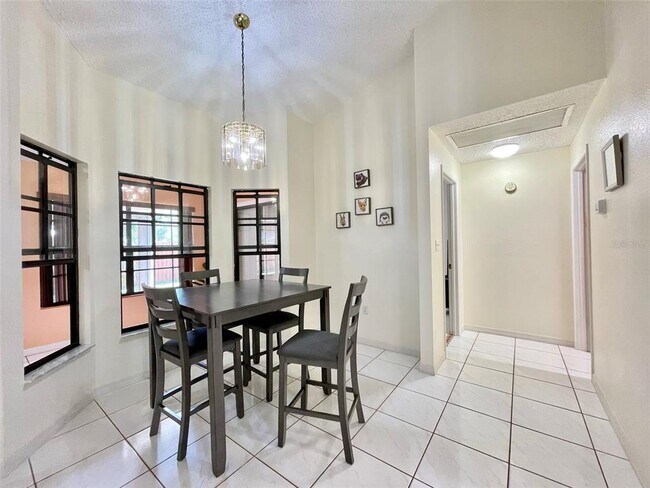 Building Photo - 4710 Cresson Ct