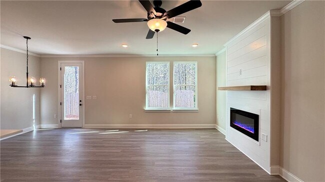 Building Photo - 709 Stickley Oak Way