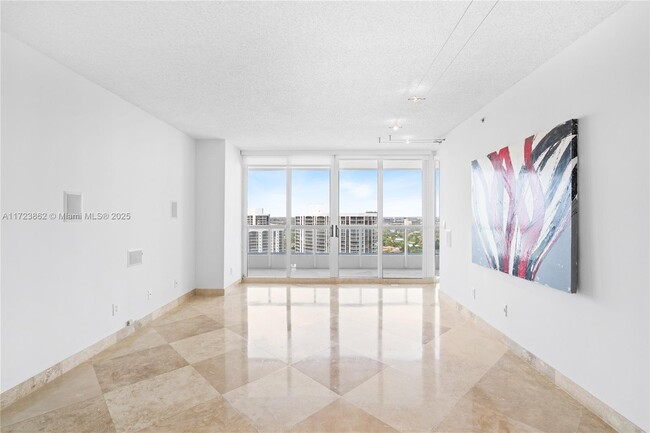 Building Photo - 21055 Yacht Club Dr