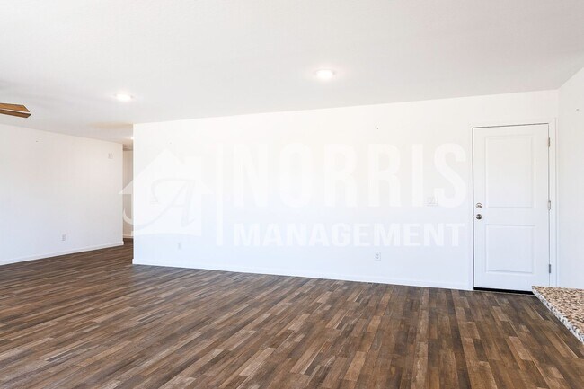 Building Photo - Beautiful New Home in a Great Location!