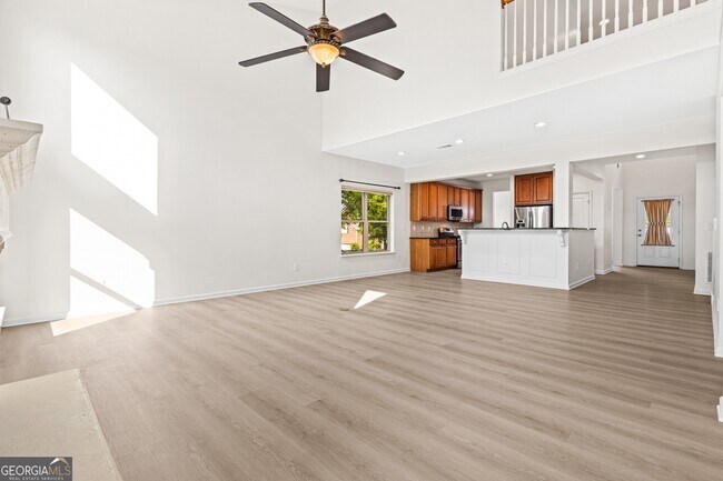 Building Photo - 7911 Brass Lantern Dr