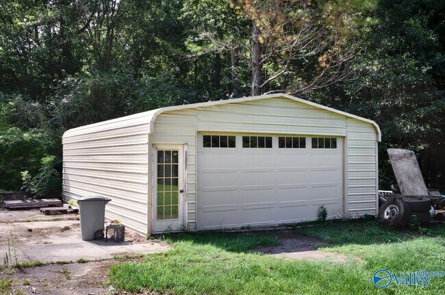 Building Photo - 1045 Rescue Rd