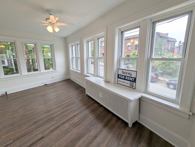Building Photo - sha2603