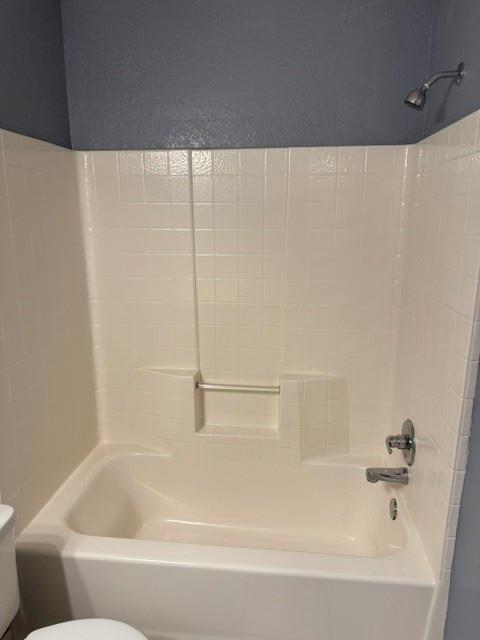 Building Photo - 532 Lone Oak Dr