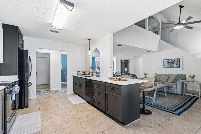 Building Photo - 5111 Keystone Dr