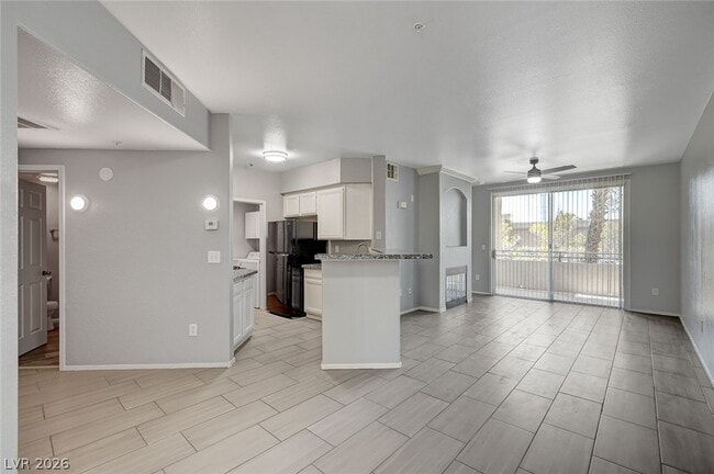 Building Photo - 7189 S Durango Dr