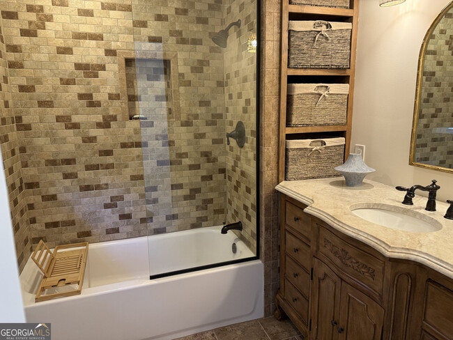 Building Photo - 1610 Old Mill Crossing NE