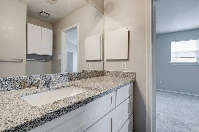 Building Photo - 1830 River Crossing Cir