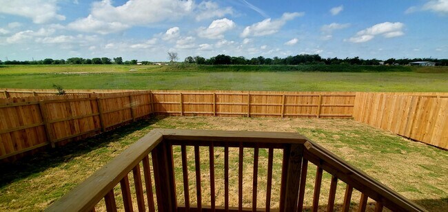 Building Photo - 2456 Vesper Bnd