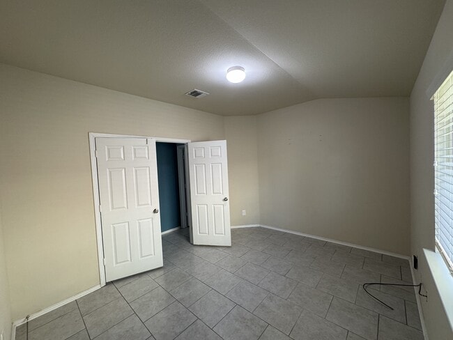 Building Photo - 1314 Starlight Dr