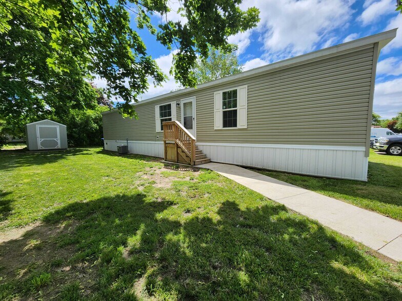 Building Photo - 3709 Juniper St