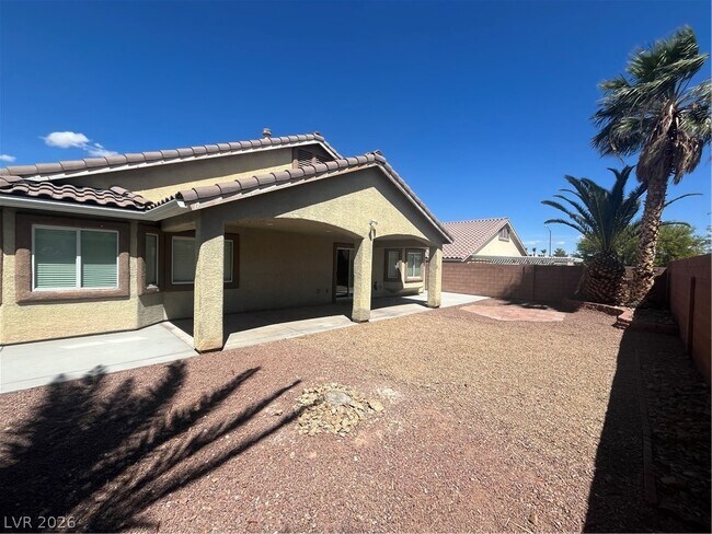 Building Photo - 3309 Blueberry Climber Ave