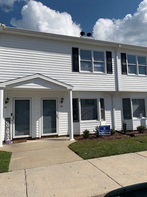 Building Photo - 322 Haven Dr