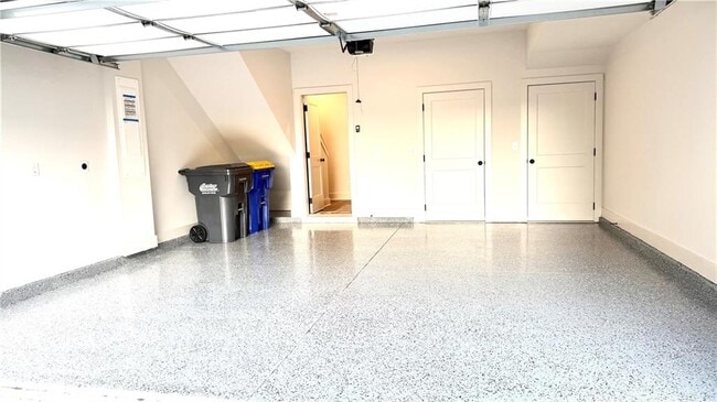 Building Photo - 964 Bibbs Circle NW