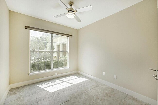 Building Photo - 12230 Abbey Glen Ln