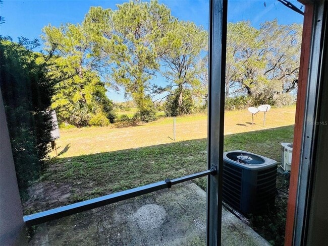 Building Photo - 2192 Knox McRae Dr