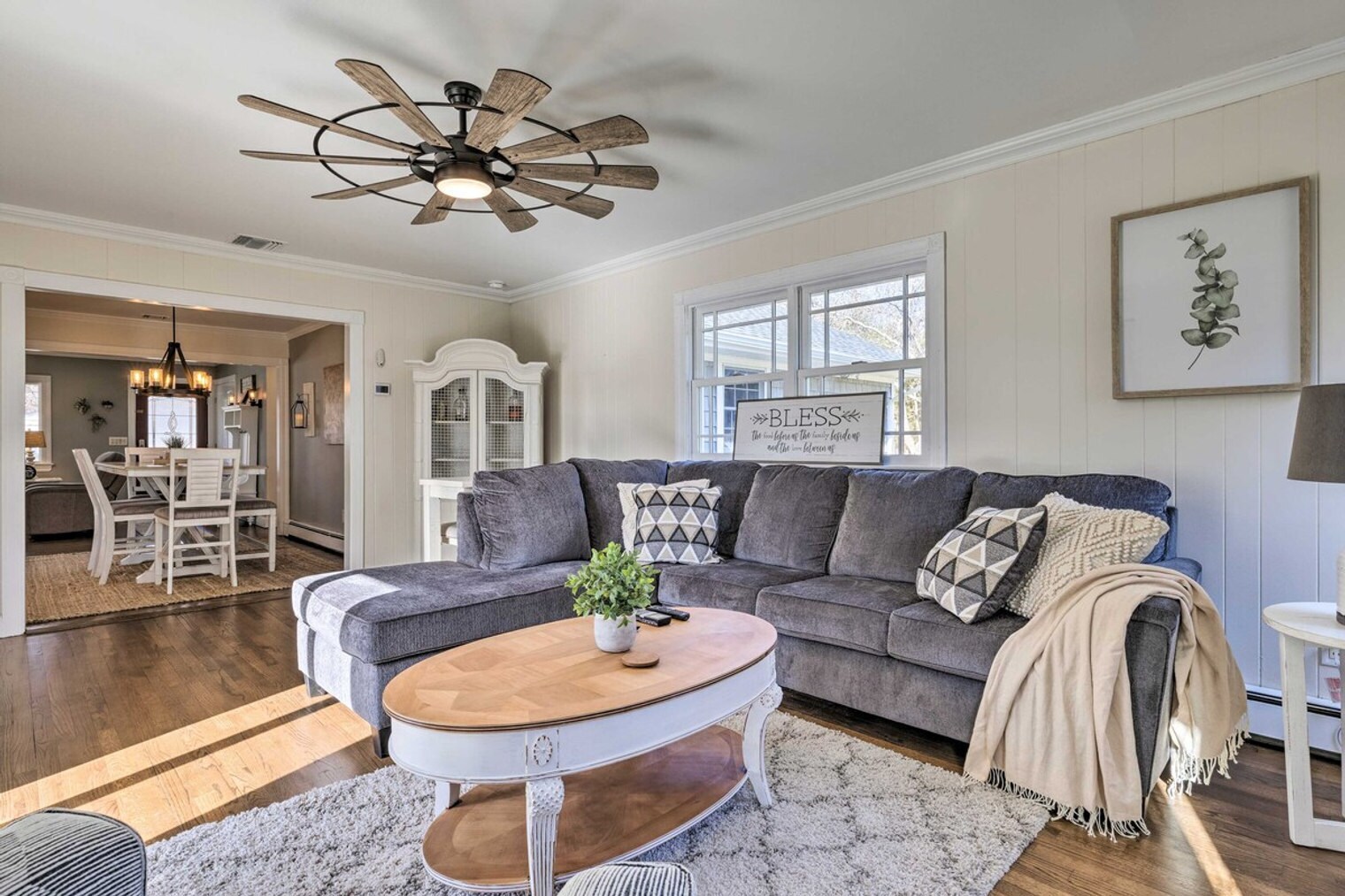 Building Photo - 500 Blossom Bend