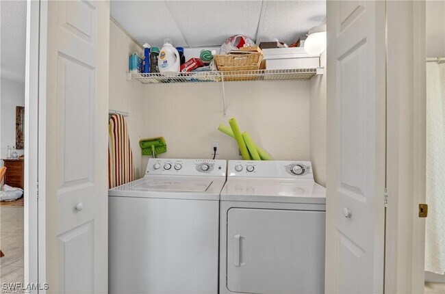 Building Photo - 23800 Costa Del Sol Rd