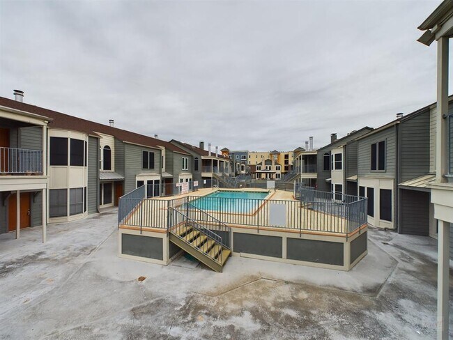 Building Photo - 2529 Rio Grande St