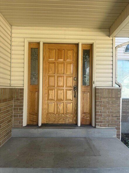 Front door - 9228 S Stone Point Pl