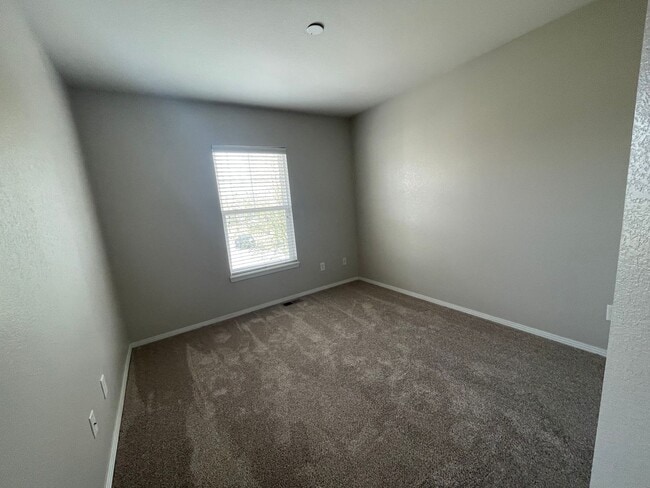 Building Photo - 2944 Cornerstone Ln